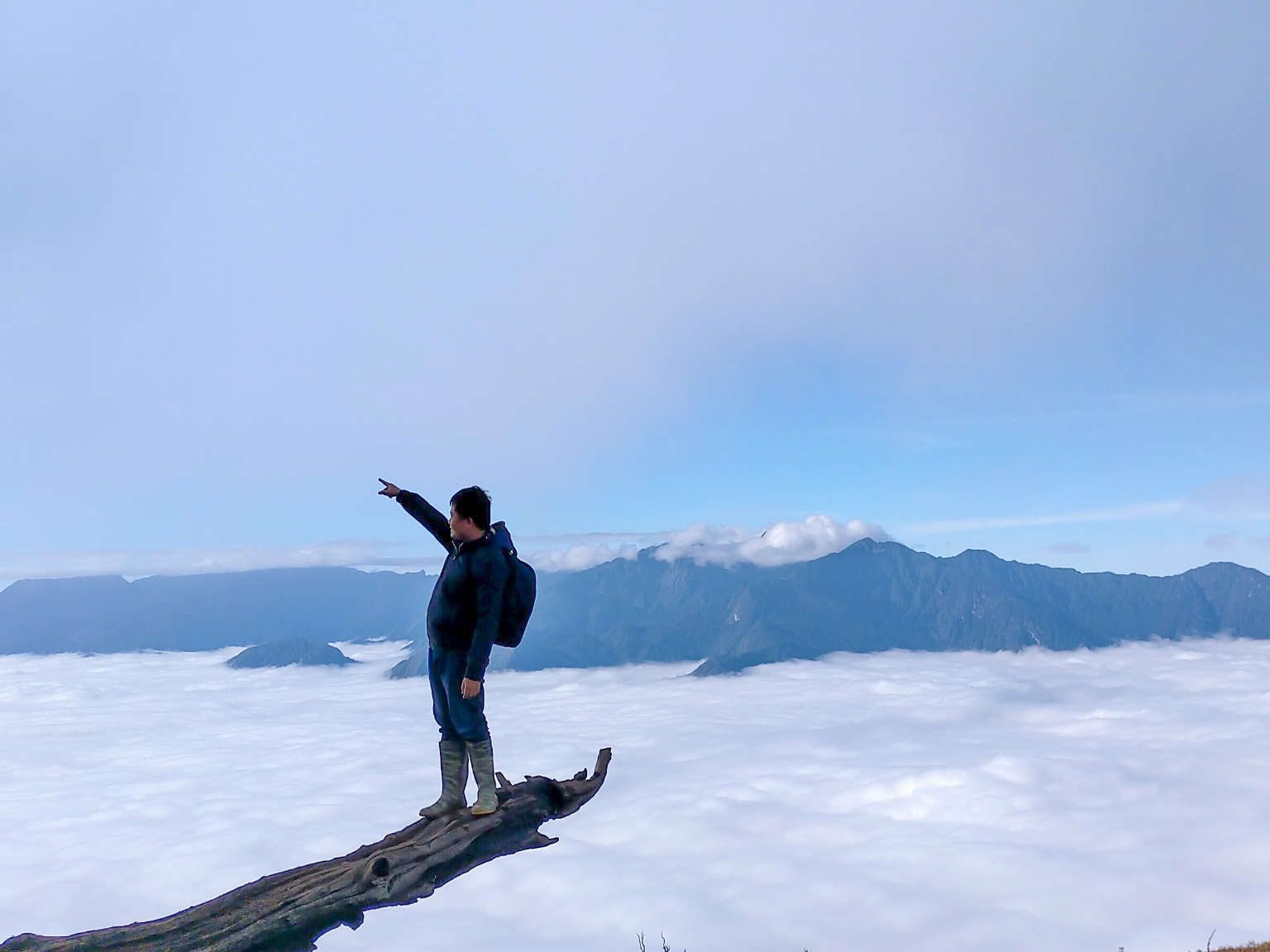 Tour Trekking Lảo Thẩn Tour Trekking Lảo Thẩn