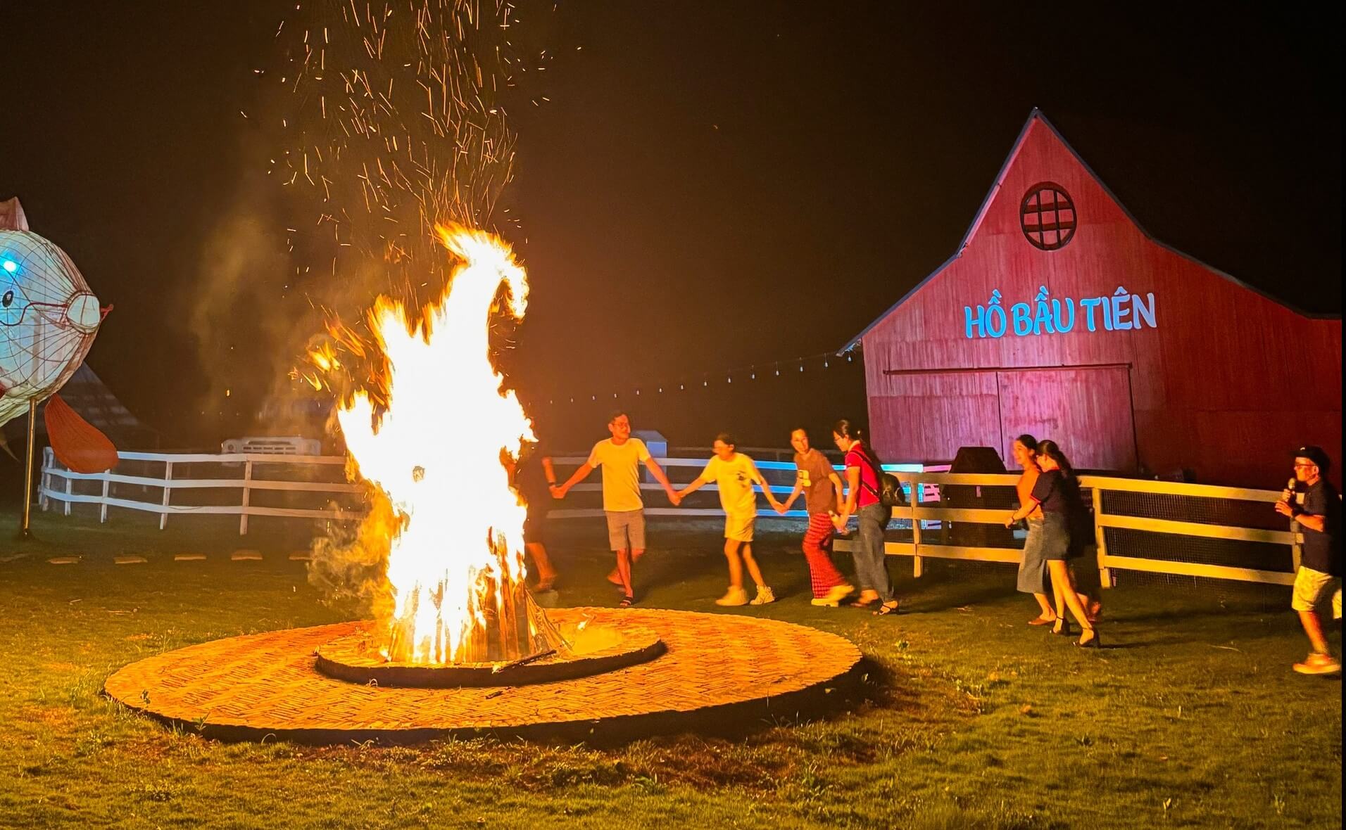 Khu Du Lịch Sinh Thái Hồ Bầu Tiên